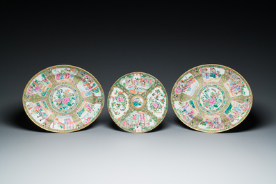 Drie Chinese Canton famille rose schotels en een terrine, 19e eeuw