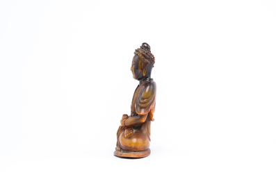 Bouddha de M&eacute;decine ou Bhaishajyaguru en corne sculpt&eacute;e, Chine, 19&egrave;me