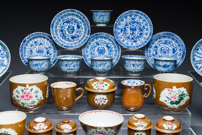 An extensive collection of Chinese blue, white and famille rose porcelain, Kangxi and later
