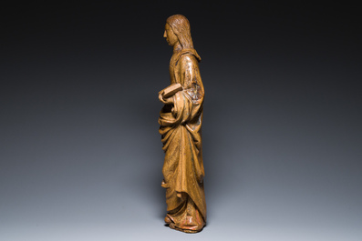 Een Vlaamse eikenhouten sculptuur van de Heilige Dimpna van Geel, 16e eeuw