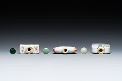 Three Chinese famille rose snuff bottles, one marked Yongzheng, 19th C.
