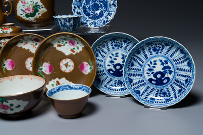 An extensive collection of Chinese blue, white and famille rose porcelain, Kangxi and later