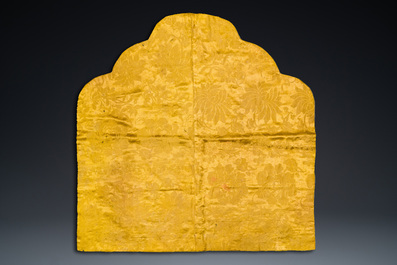 An imperial Chinese embroidered silk gold-thread yellow-ground cushion cover, 19th C.