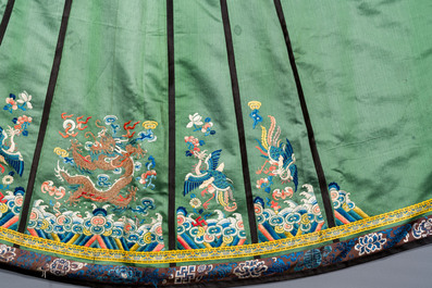 A Chinese embroidered silk 'dragon and phoenix' skirt and a wallet pouch, 18/19th C.