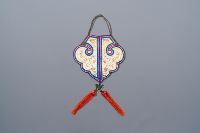 A Chinese embroidered silk 'dragon and phoenix' skirt and a wallet pouch, 18/19th C.
