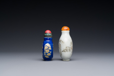 Twee Chinese snuifflessen in porselein, Daoguang merk en periode
