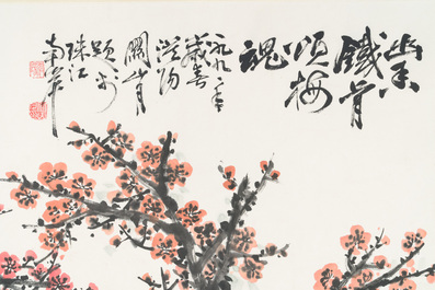 Guan Shanyue 關山月 (1912-2000): 'Fleurs de prunier', encre et couleurs sur papier, dat&eacute; 1992