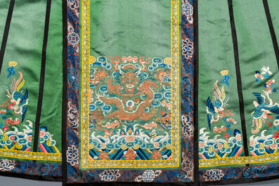 A Chinese embroidered silk 'dragon and phoenix' skirt and a wallet pouch, 18/19th C.