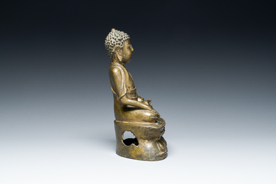 Bouddha en bronze dor&eacute;, Chine, 17/18&egrave;me