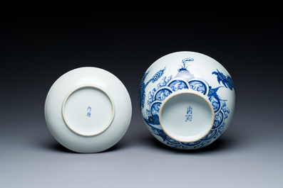 A Chinese blue and white 'Bleu de Hue' bowl and a plate for the Vietnamese market, Noi Phu mark, 19th C.