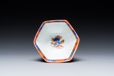 A Dutch-decorated Chinese reticulated double-walled hexagonal tea bowl, Kangxi