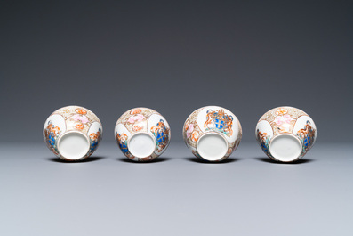 Un service &agrave; th&eacute; de 21 pi&egrave;ces en porcelaine de Chine aux armes de 'Van der Cruyce' pour le march&eacute; belge, Qianlong