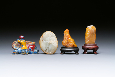 Quatre sculptures en jade et lapis-lazuli, Chine, 19/20&egrave;me