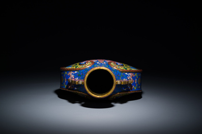 A Chinese yellow and blue-ground cloisonn&eacute; 'Shou' moonflask vase, 'bianhu', Jiaqing