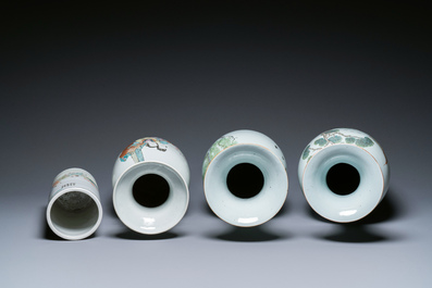 Quatre vases en porcelaine de Chine qianjiang cai, 19/20&egrave;me