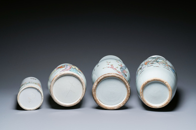 Quatre vases en porcelaine de Chine qianjiang cai, 19/20&egrave;me