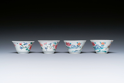 Vier Chinese famille rose koppen en schotels, Yongzheng