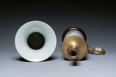 A Chinese famille rose 'nine peaches' vase and a lamp-mounted hat stand, 19th C.