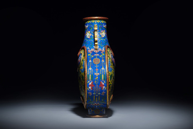 A Chinese yellow and blue-ground cloisonn&eacute; 'Shou' moonflask vase, 'bianhu', Jiaqing