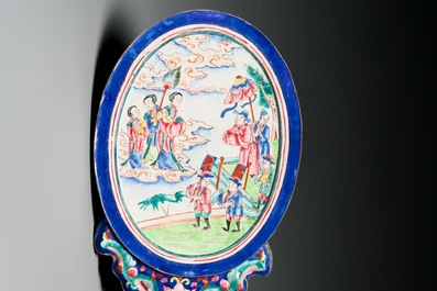 Miroir de main en &eacute;maux de Canton, Qianlong/Jiaqing