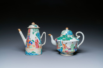 Een Chinees Canton famille rose 14-delig koffie- en theeservies, 19e eeuw