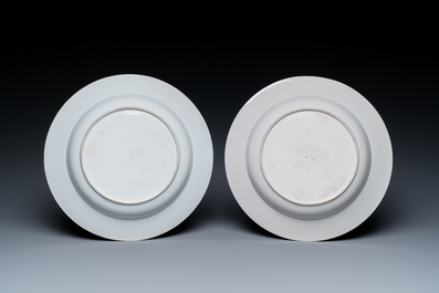 A pair of fine Chinese famille rose plates with a lady and two boys, Yongzheng