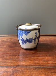 A Chinese blue and white 'Bleu de Hue' water pipe for the Vietnamese market, 19th C.