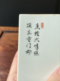 Deux pots &agrave; pinceaux et un pot &agrave; eau en porcelaine de Chine qianjiang cai et grisaille, signature de Cheng Men 程門 et marques de Qianlong, 20&egrave;me