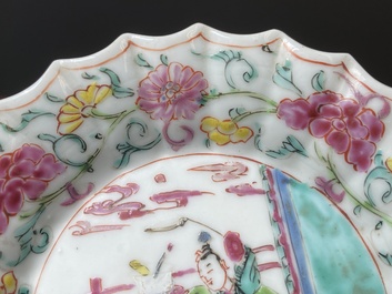 Een Chinese famille rose 'Xi Xiang Ji' kop en schotel, Yongzheng