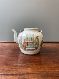 Een Chinese famille rose theepot met 'Guo Ziti' decor, 19e eeuw