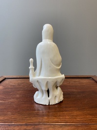 Guanyin &agrave; l'enfant en porcelaine blanc de Chine de Dehua, Kangxi/Qianlong