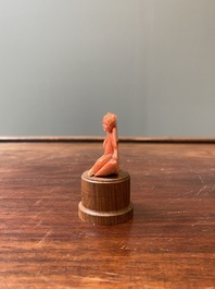 Sculpture d'un ch&eacute;rubin en corail rouge, Trapani, Italie, 19&egrave;me