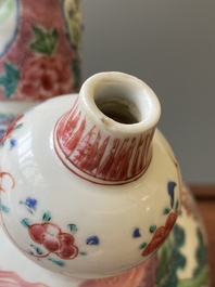 Een Chinese famille rose 'Xi Xiang Ji' kendi, Yongzheng
