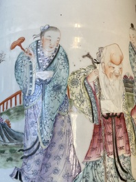 A Chinese famille rose rouleau vase with Shou Lao, Qianlong mark, 19th C.