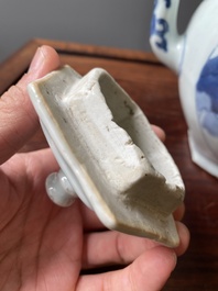 Een Chinese blauw-witte wijnkan met kylins, Transitie periode