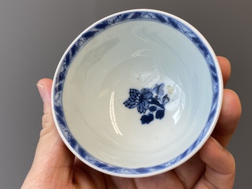 Vier Chinese famille verte koppen en schotels, Kangxi