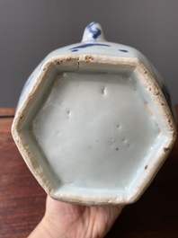 Een Chinese blauw-witte wijnkan met kylins, Transitie periode