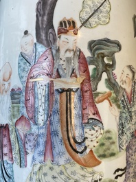A Chinese famille rose rouleau vase with Shou Lao, Qianlong mark, 19th C.