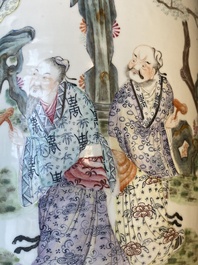 A Chinese famille rose rouleau vase with Shou Lao, Qianlong mark, 19th C.