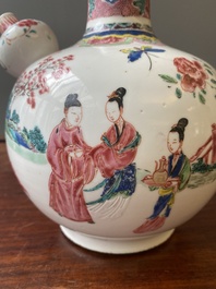 Een Chinese famille rose 'Xi Xiang Ji' kendi, Yongzheng