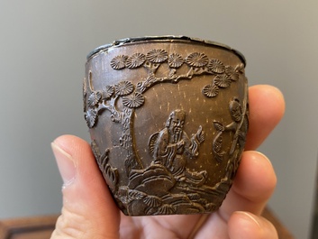 Four Chinese silver-lined coconut cups, Wang Hengxin 王恒馨 mark, 19/20th C.