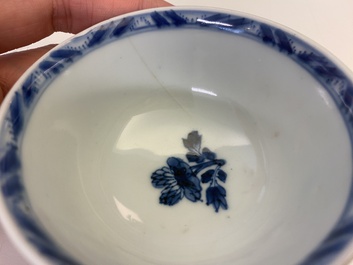 Vier Chinese famille verte koppen en schotels, Kangxi