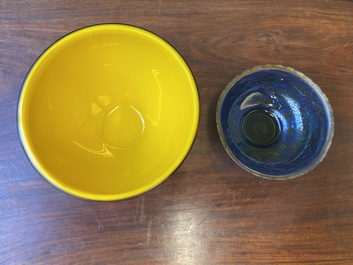Twee Chinese kommen in Peking glas, Qianlong merken, 19/20e eeuw