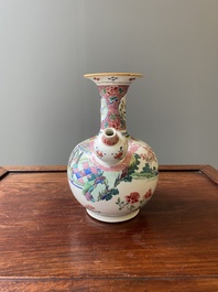 Een Chinese famille rose 'Xi Xiang Ji' kendi, Yongzheng
