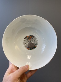 A Chinese famille verte bowl with a bird and various insects, Guangxu mark, 19/20th C.