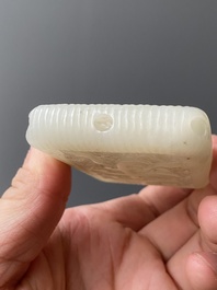 Trois pi&egrave;ces ajour&eacute;es en jade blanc, Chine, Qing