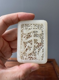 Trois pi&egrave;ces ajour&eacute;es en jade blanc, Chine, Qing
