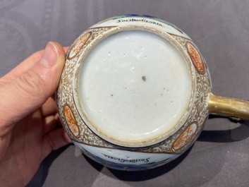 Un service &agrave; th&eacute; de 21 pi&egrave;ces en porcelaine de Chine aux armes de 'Van der Cruyce' pour le march&eacute; belge, Qianlong