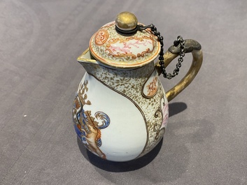 Un service &agrave; th&eacute; de 21 pi&egrave;ces en porcelaine de Chine aux armes de 'Van der Cruyce' pour le march&eacute; belge, Qianlong