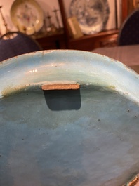 A fine Chinese Canton enamel dish, Qianlong/Jiaqing